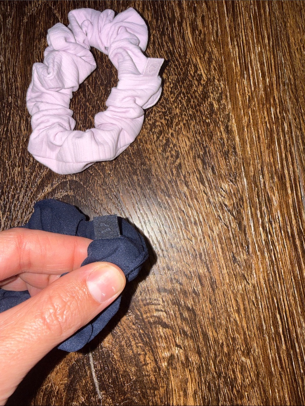 LIKE NEW LULULEMON Soft Elastic Hair Scrunchie Set - Pink and Navy